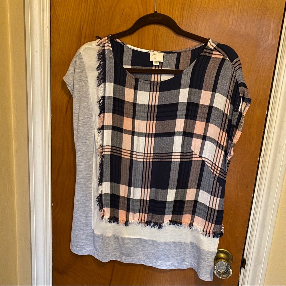Anthropologie Hammon Plaid Grey tee Size Large